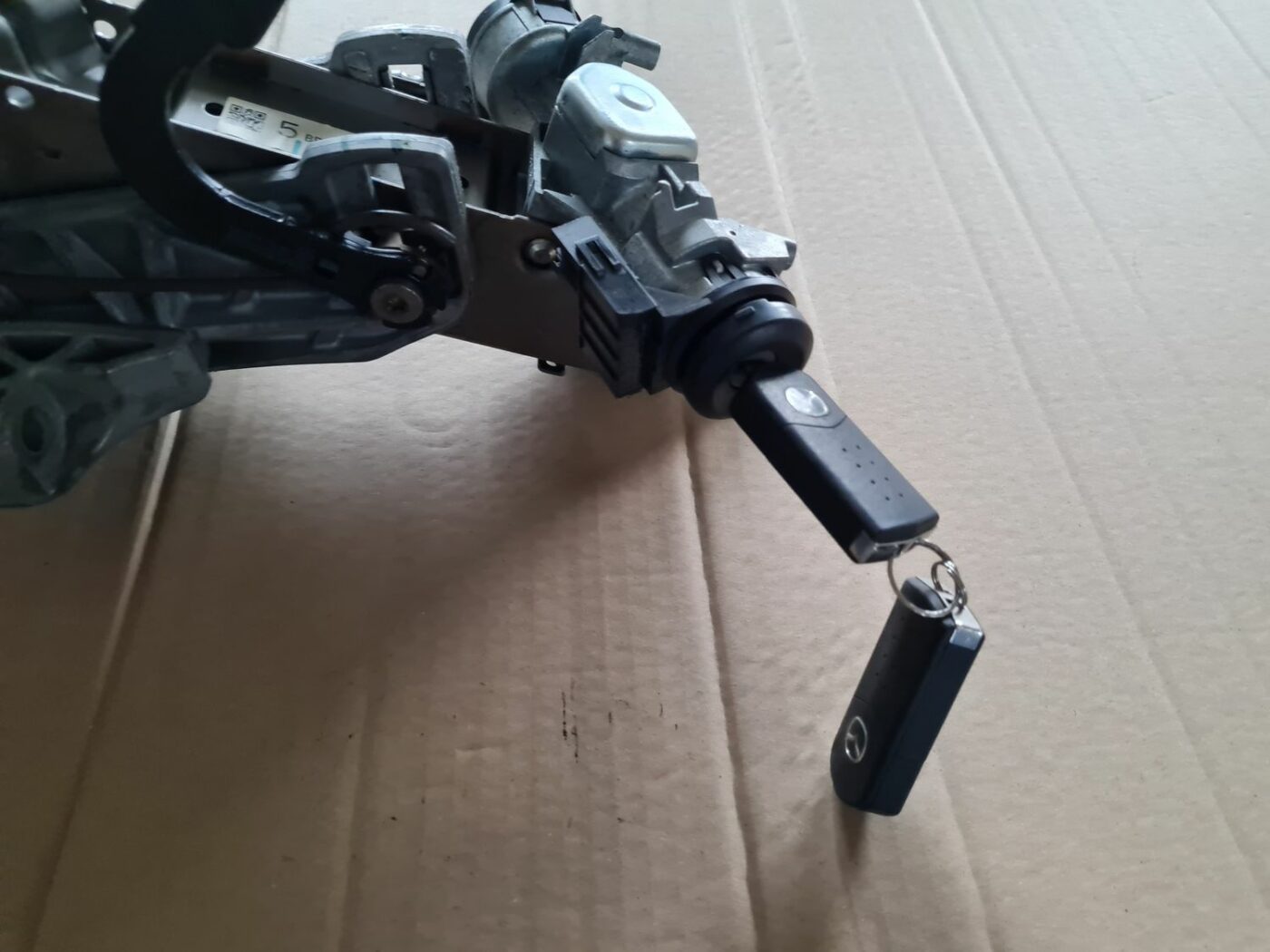 Stūres statne priekš MAZDA 3 2007 2 Stūres statne priekš MAZDA 3 2007