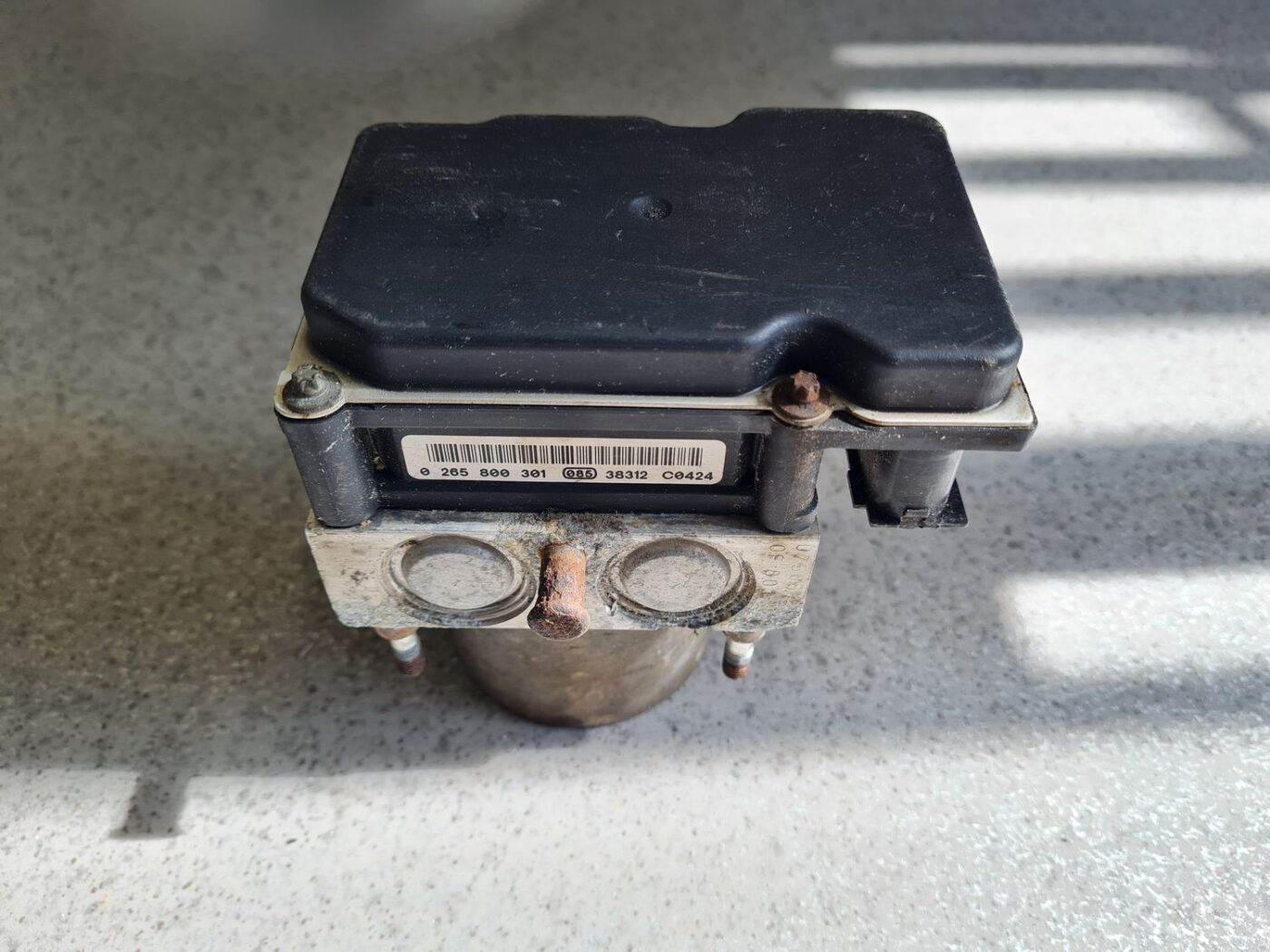 ABS bloks priekš PEUGEOT 307 2003 3 ABS bloks priekš PEUGEOT 307 2003