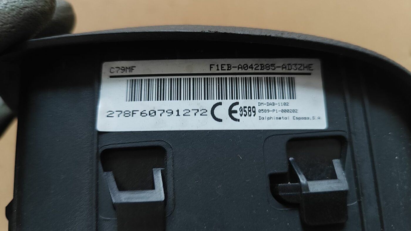 Stūres drošības spilvens priekš FORD FOCUS 2016 UNIVERSAL 3 Stūres drošības spilvens priekš FORD FOCUS 2016 UNIVERSAL