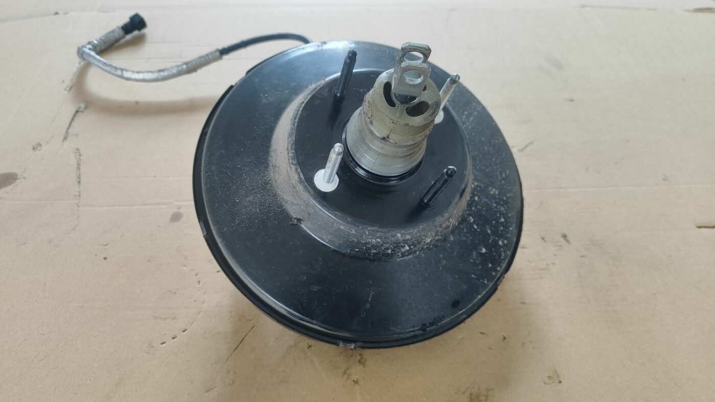 Vakuuma bremžu pastiprinātājs priekš FORD FOCUS 2016 UNIVERSAL 2 Vakuuma bremžu pastiprinātājs priekš FORD FOCUS 2016 UNIVERSAL