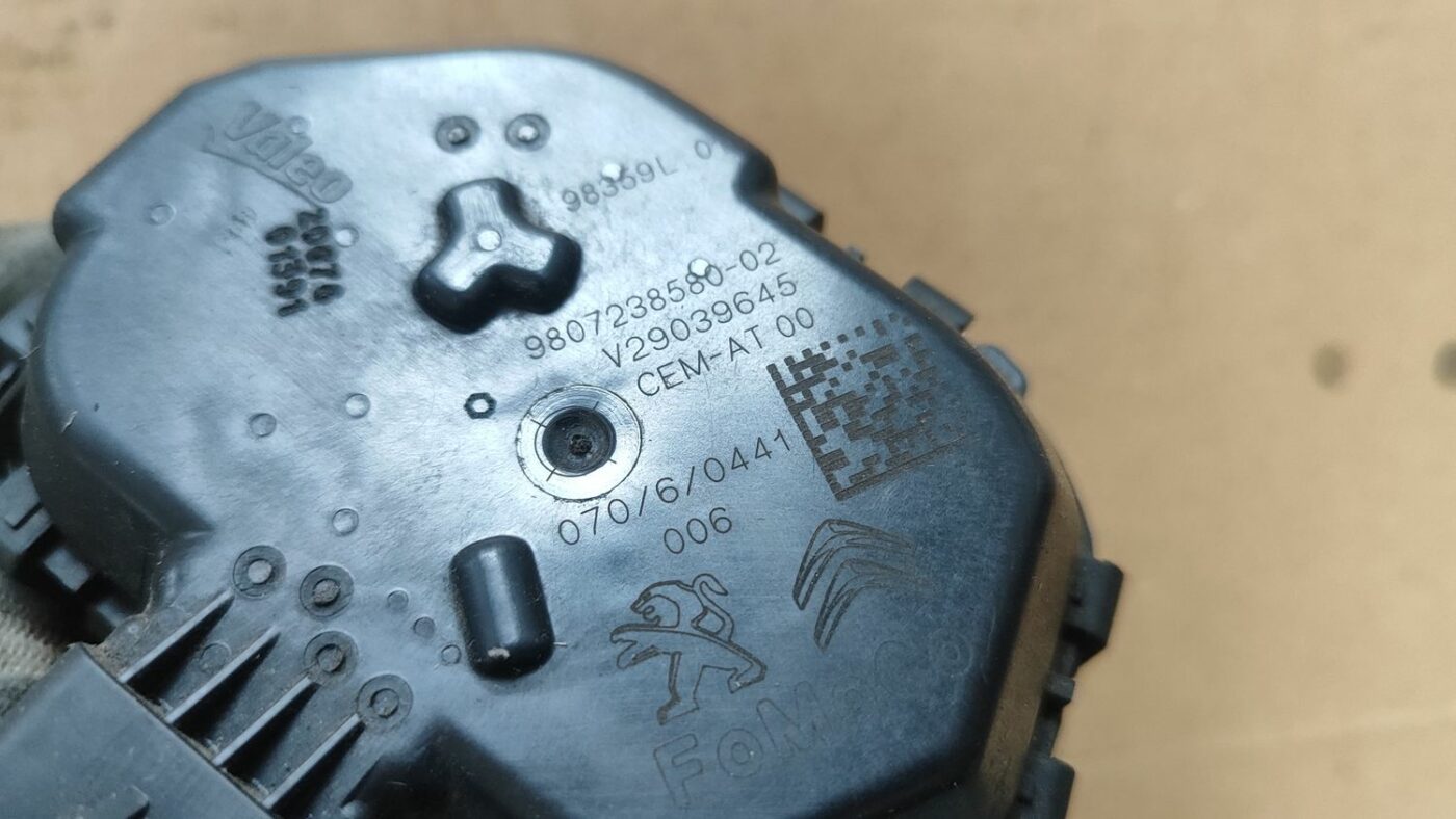 Droseļvārsts priekš FORD FOCUS 2016 UNIVERSAL 3 Droseļvārsts priekš FORD FOCUS 2016 UNIVERSAL