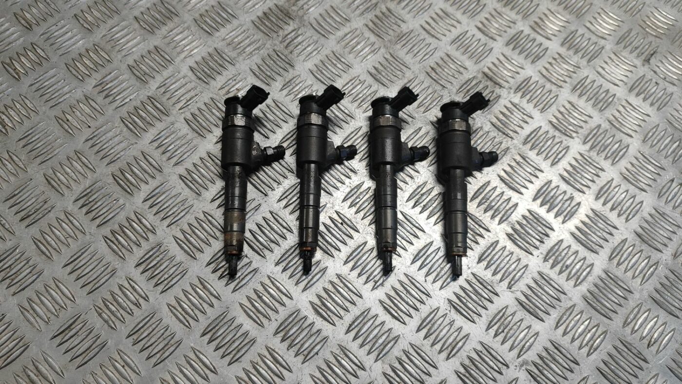 Degvielas smidzinātājs priekš FORD FOCUS 2016 UNIVERSAL 1 Degvielas smidzinātājs priekš FORD FOCUS 2016 UNIVERSAL