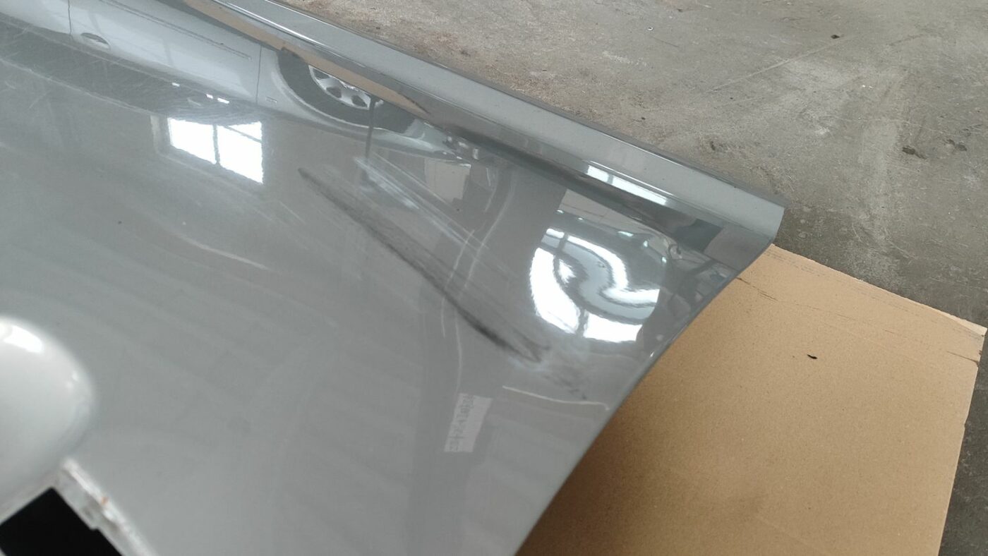 Priekšējās labās durvis priekš FORD FOCUS 2016 UNIVERSAL 10 Priekšējās labās durvis priekš FORD FOCUS 2016 UNIVERSAL