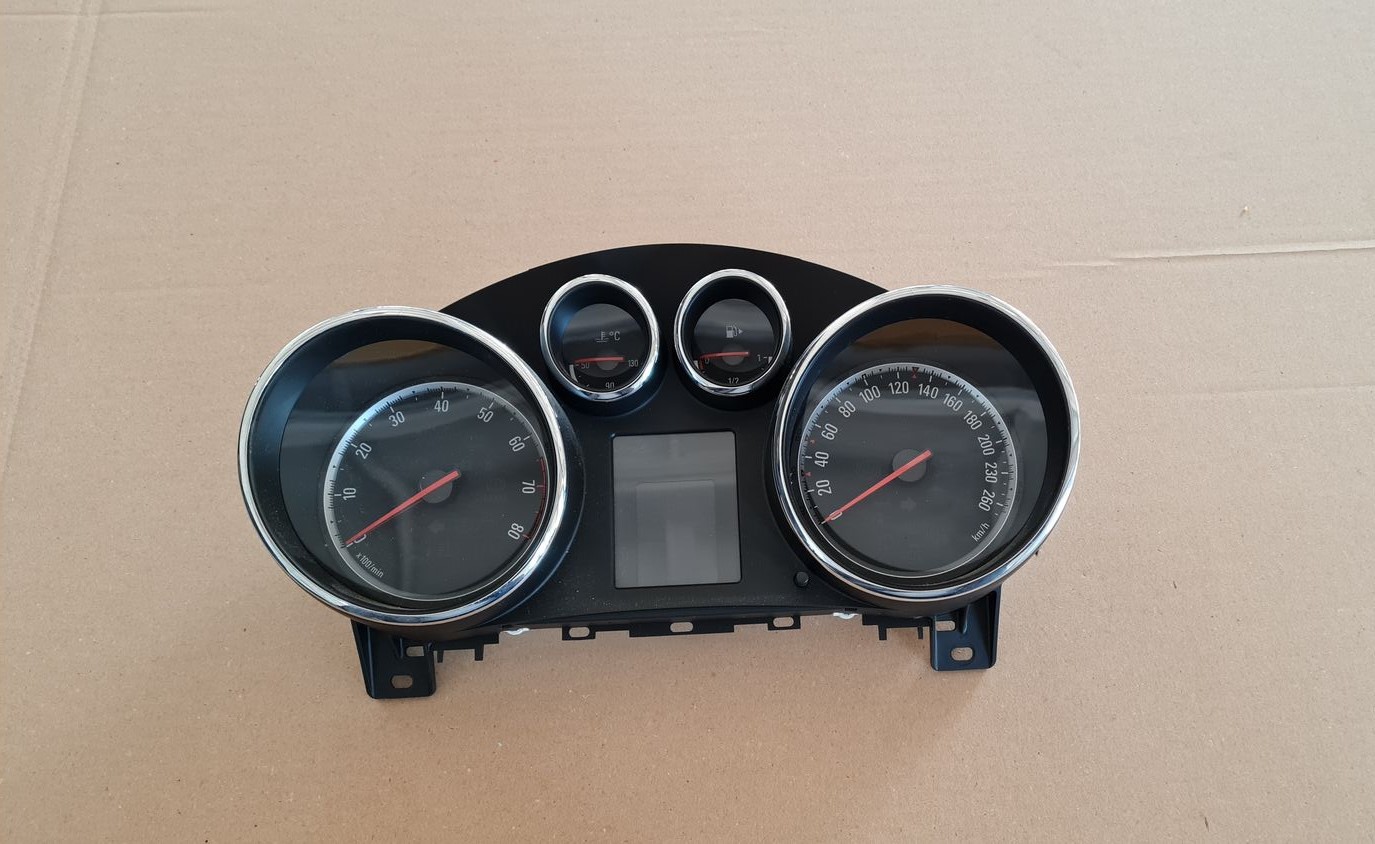 Spidometrs priekš OPEL ASTRA J 2013 2 Spidometrs priekš OPEL ASTRA J 2013