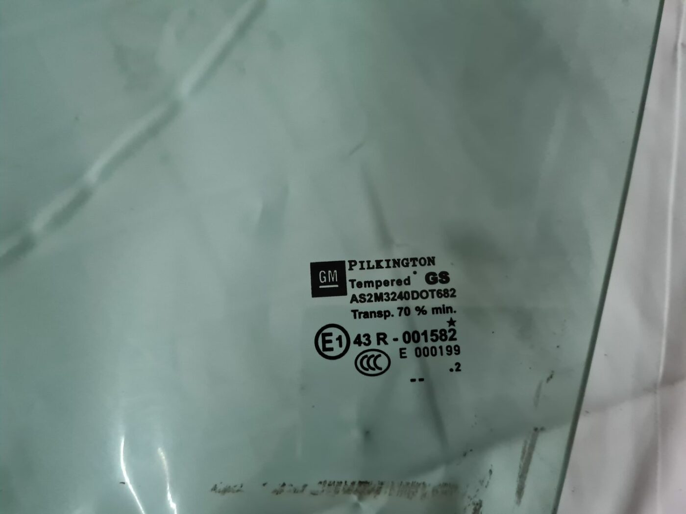 Priekšējo kreiso durvju stikls priekš OPEL ASTRA J 2013 2 Priekšējo kreiso durvju stikls priekš OPEL ASTRA J 2013