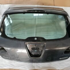 Bagāžnieka vāks priekš OPEL ASTRA J 2013