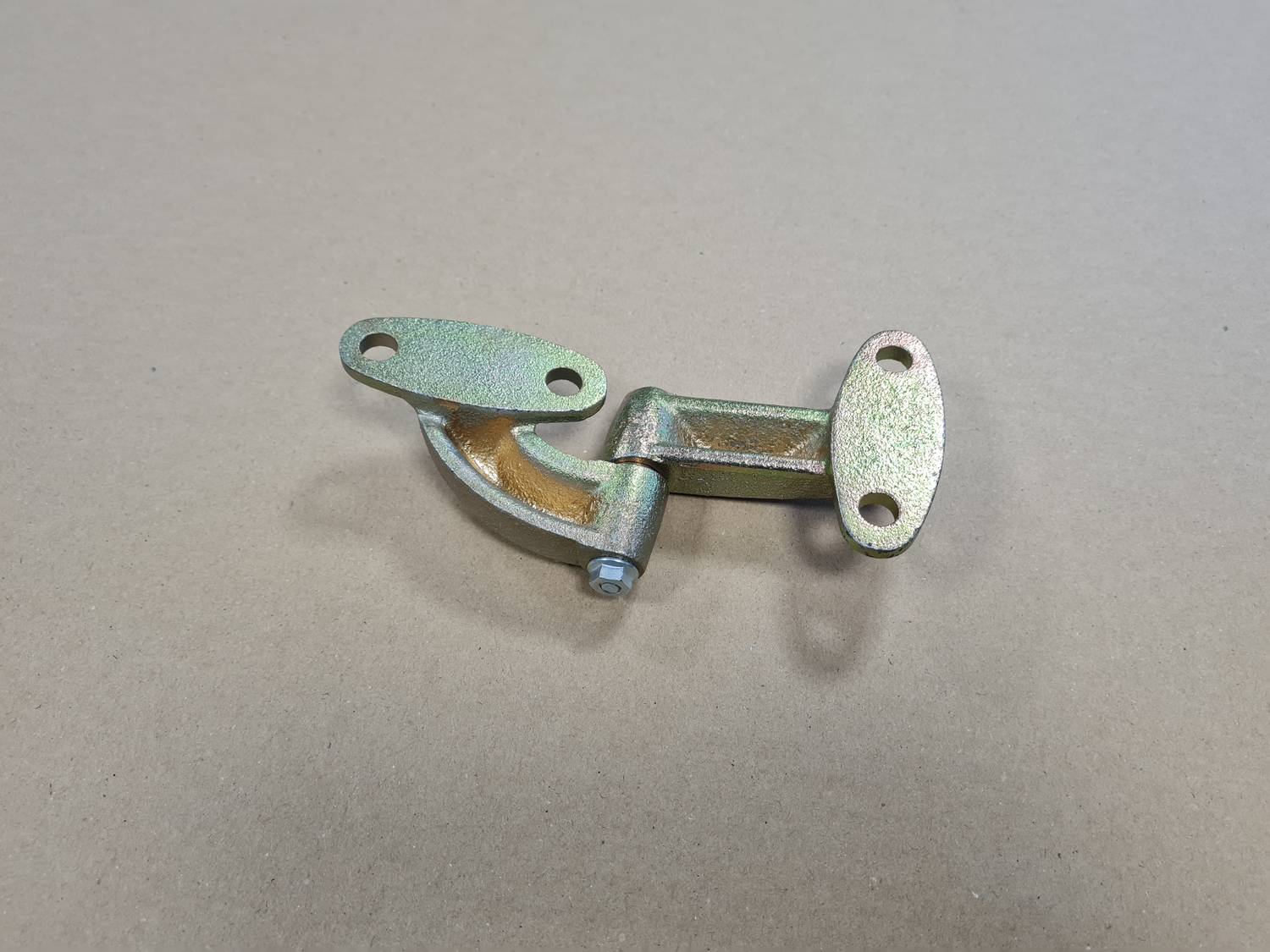 Bagažnieka vāka eņģe priekš LAND ROVER DEFENDER 2 Bagažnieka vāka eņģe priekš LAND ROVER DEFENDER