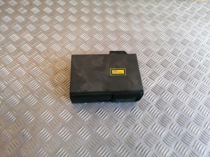 CD/DVD/Navigācijas bloks priekš TOYOTA AVENSIS 2007