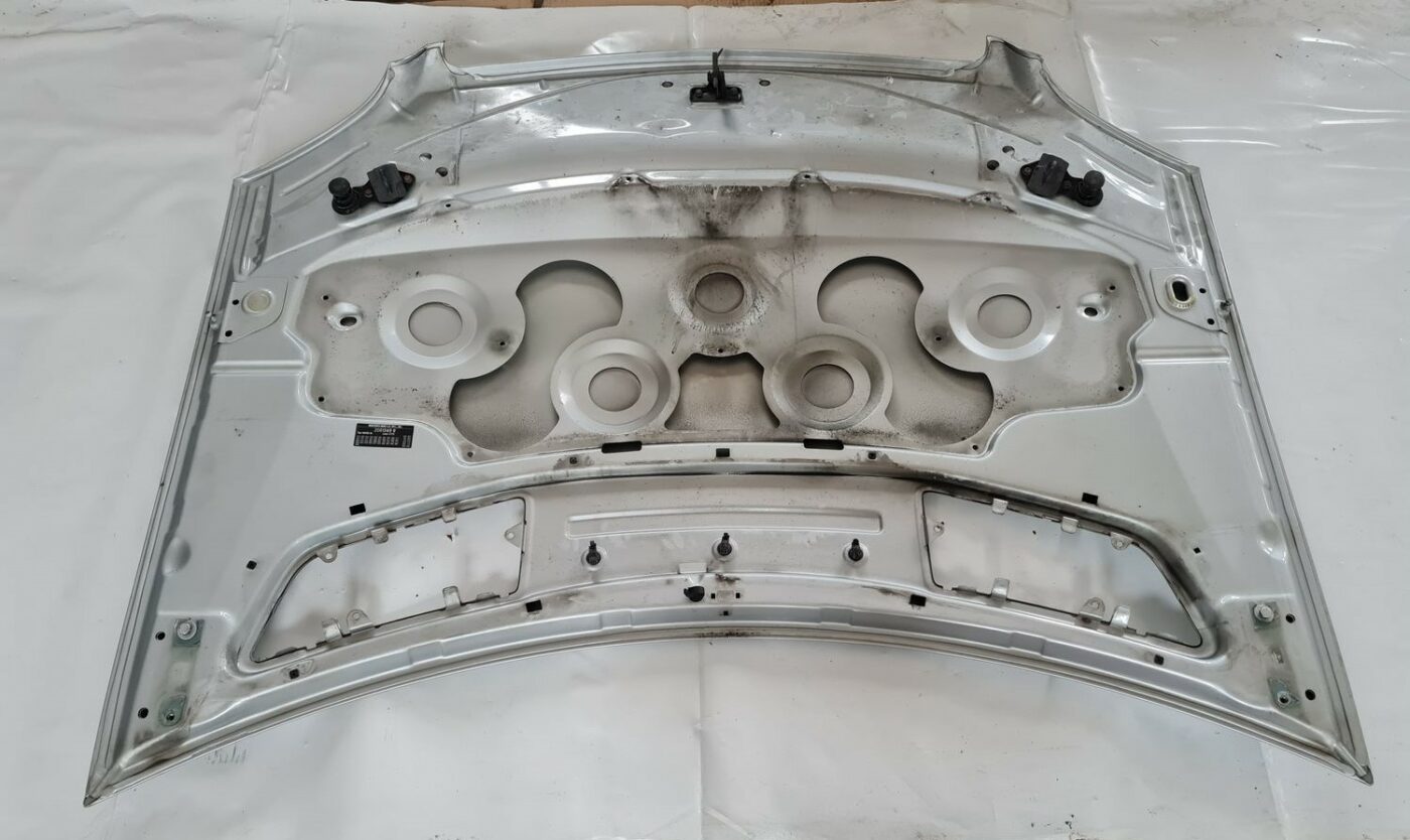 Pārsegs priekš MERCEDES BENZ ML320 2006 SILVER 4 Pārsegs priekš MERCEDES BENZ ML320 2006 SILVER