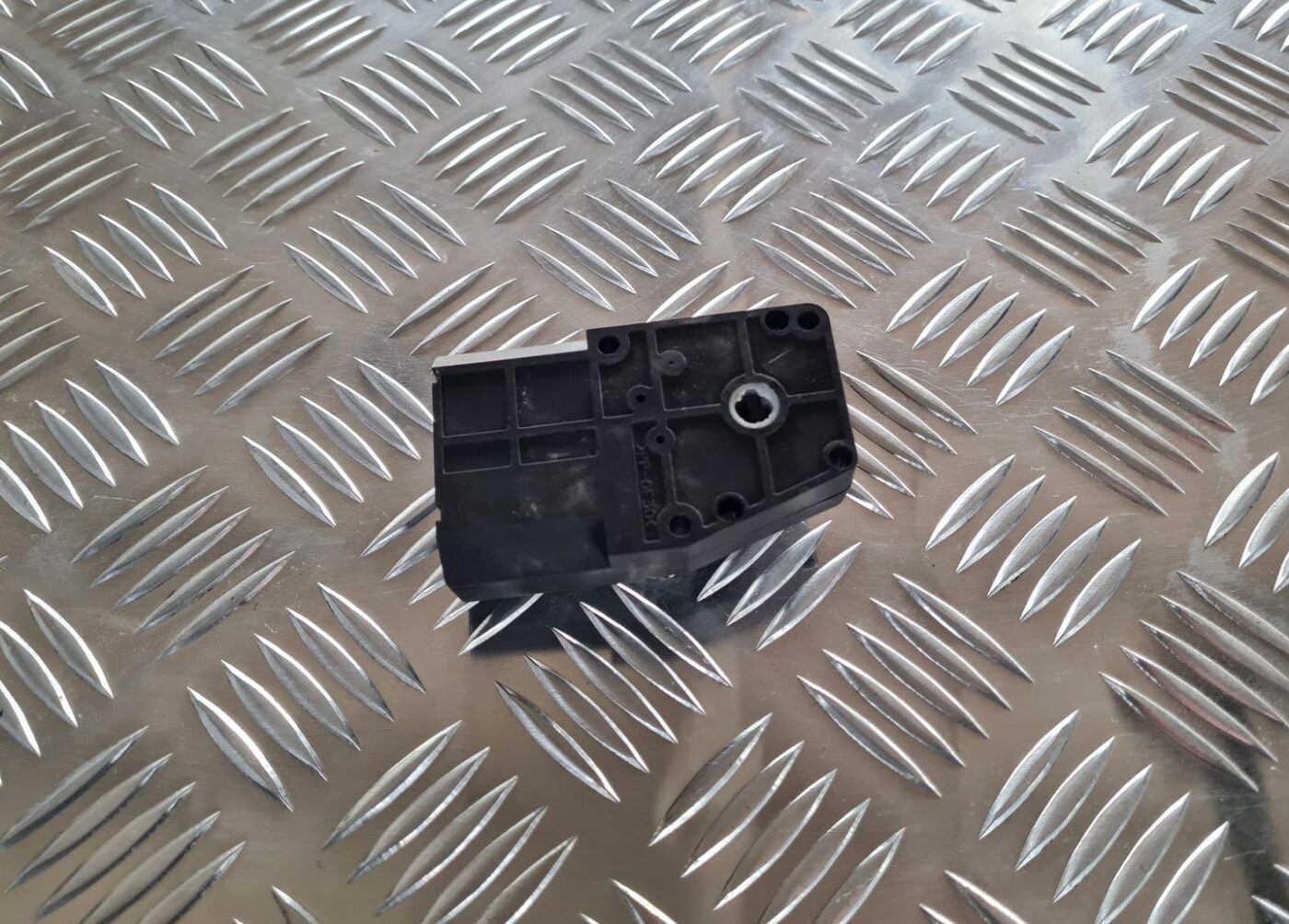 Apsildes sistēmas aktuators priekš MITSUBISHI LANCER 2006 3 Apsildes sistēmas aktuators priekš MITSUBISHI LANCER 2006