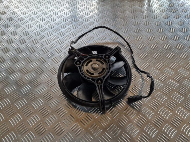 Dzesēšanas radiatora ventilators priekš VW PASSAT 2004 UNIVERSAL GREY 1