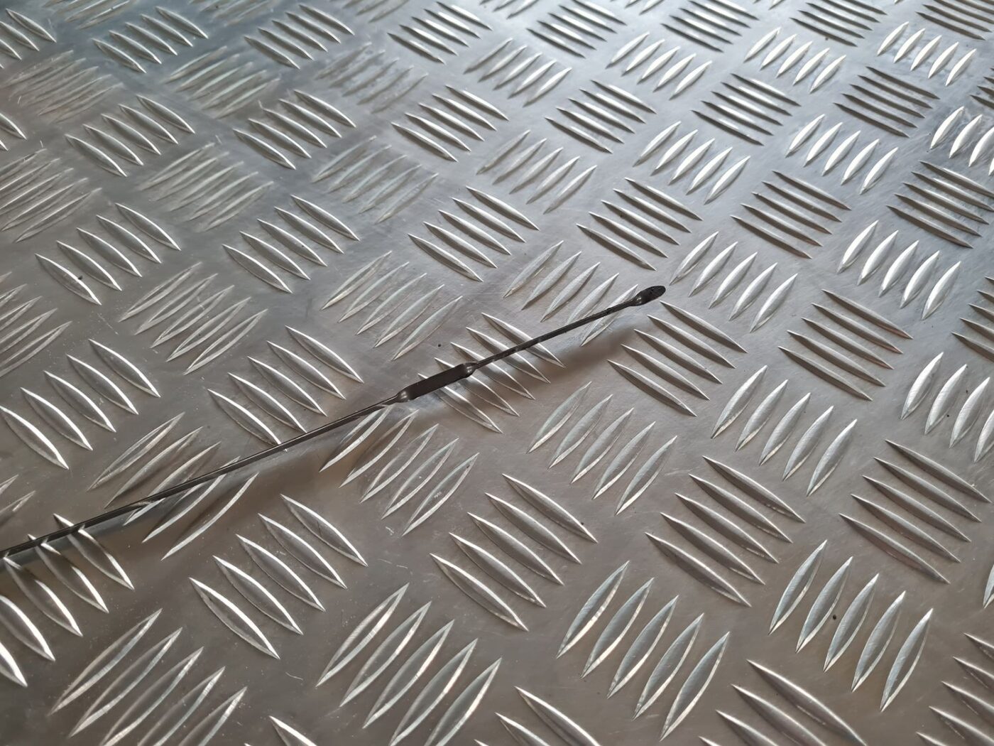 Eļļas mērstienis priekš SUBARU LEGACY 2010 3 Eļļas mērstienis priekš SUBARU LEGACY 2010