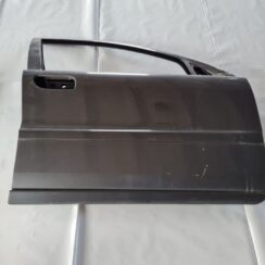 Priekšējās labās durvis priekš VOLVO V70 2006