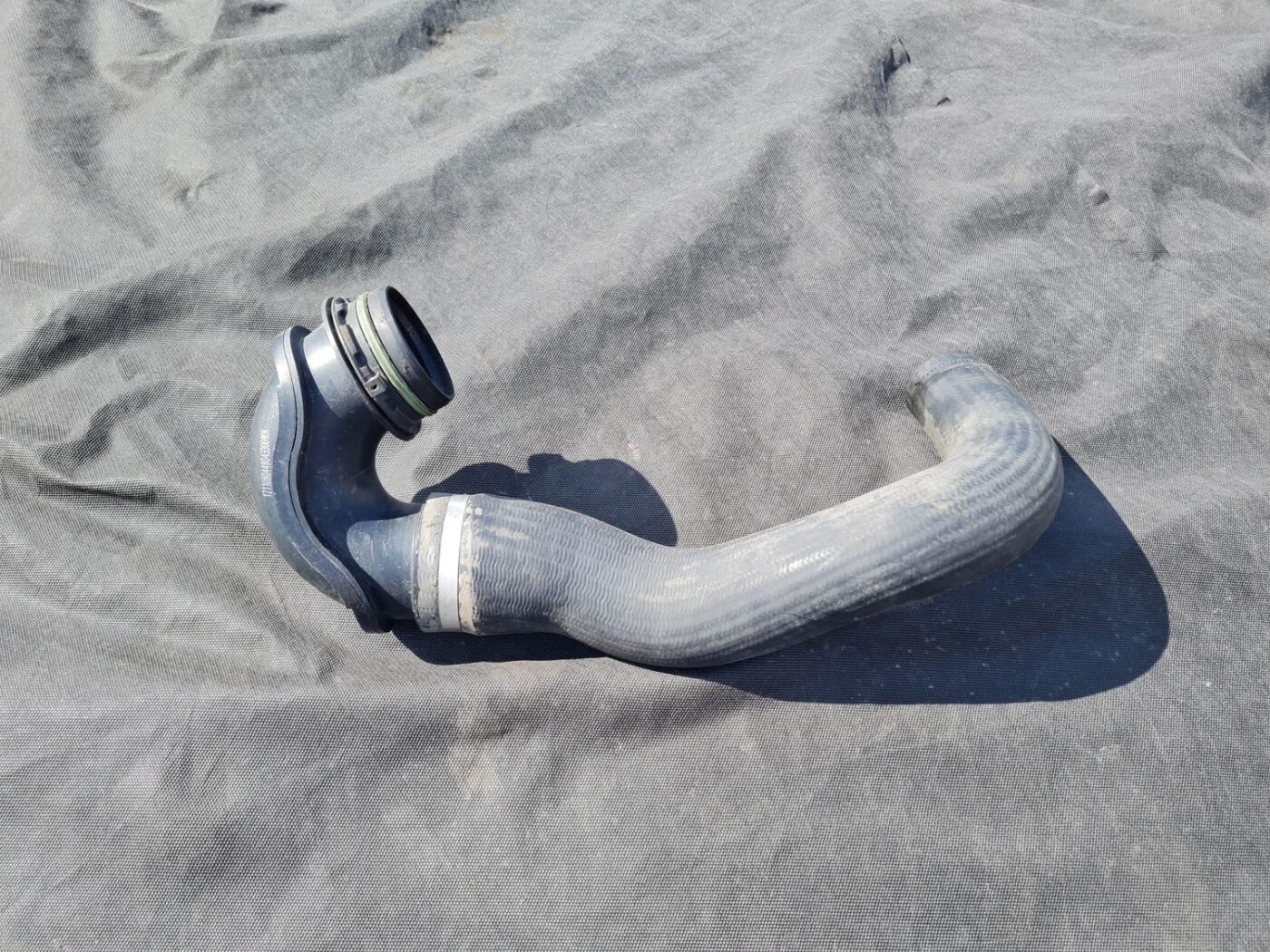 Interkulera caurule priekš OPEL INSIGNIA SPORTS TOURER 2013 1 Interkulera caurule priekš OPEL INSIGNIA SPORTS TOURER 2013