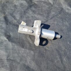 Bremžu pastiprinātāja galvenais cilindrs priekš AUDI A4 2003