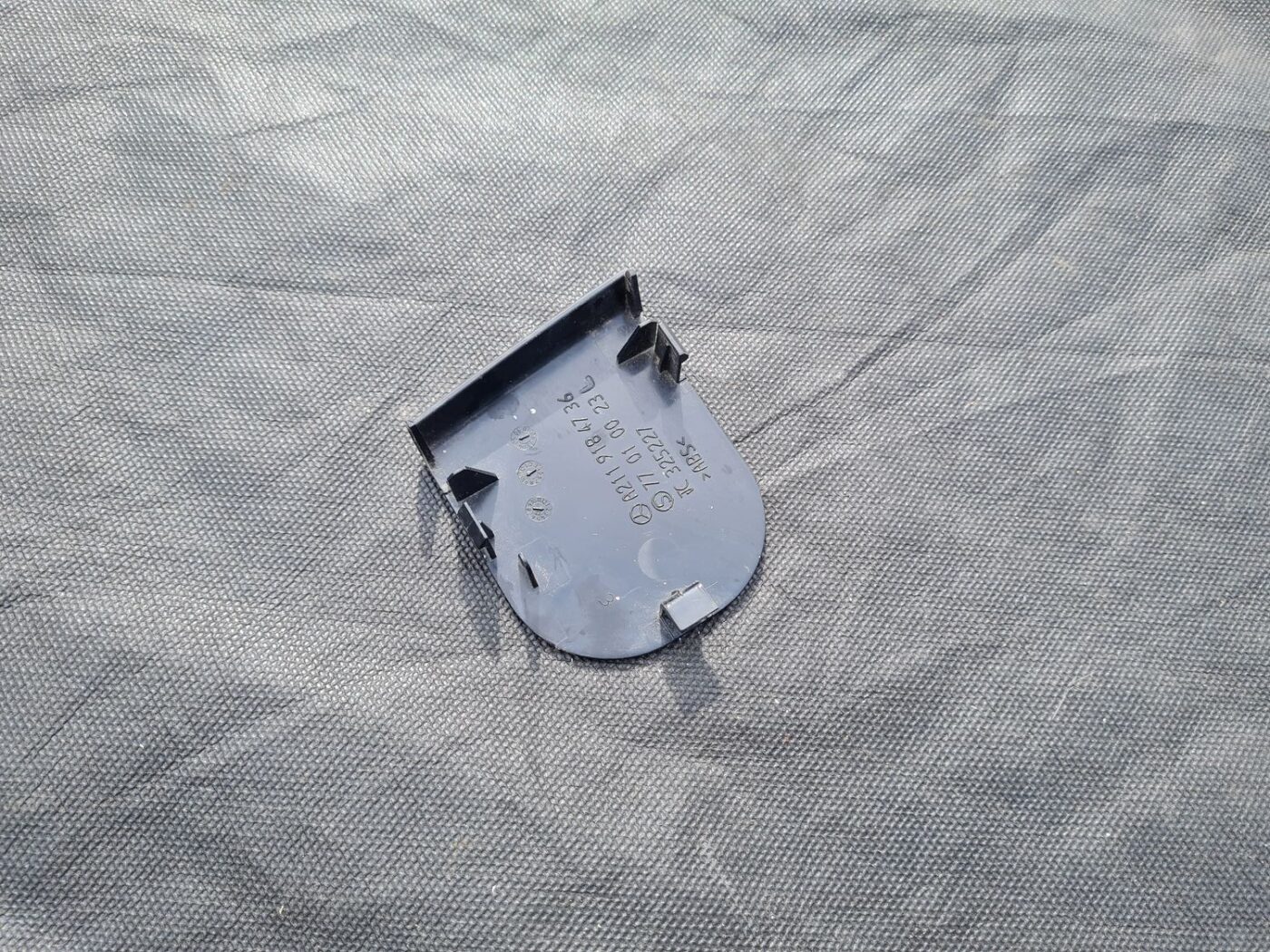 Sēdekļa uzlika, pa kreisi priekš MERCEDES BENZ CLS 320 2005 2 Sēdekļa uzlika, pa kreisi priekš MERCEDES BENZ CLS 320 2005