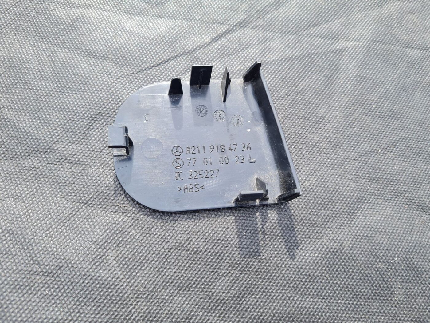 Sēdekļa uzlika, pa kreisi priekš MERCEDES BENZ CLS 320 2005 3 Sēdekļa uzlika, pa kreisi priekš MERCEDES BENZ CLS 320 2005