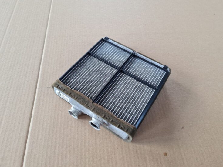 Apsildes sistēmas radiators priekš MERCEDES BENZ E250 W212 2014 4