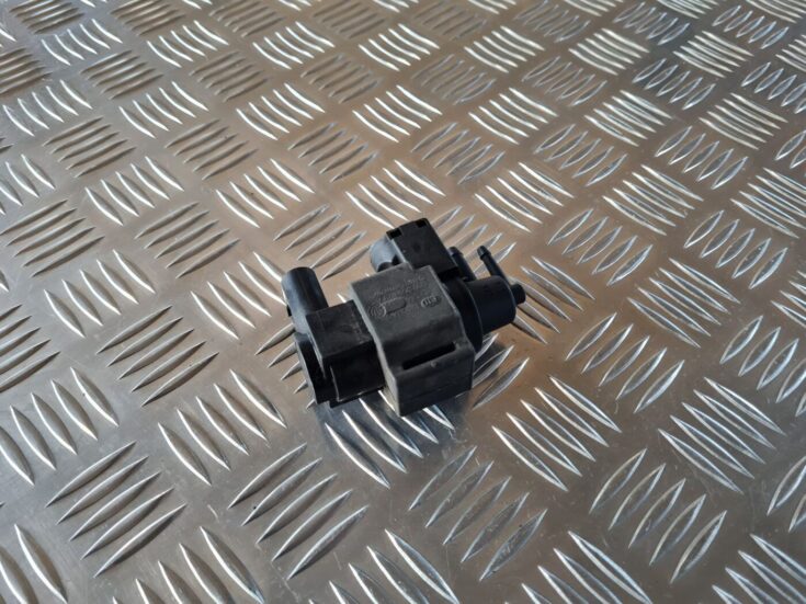 Solenoīda vakuuma vārsts priekš AUDI A6 2008 2