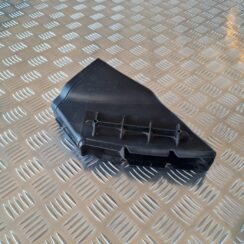 Gaisa filtra korpusa caurule priekš AUDI A6 2008