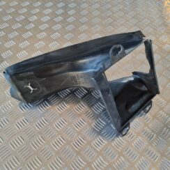 Ieplūdes gaisa deflektors, pa kreisi priekš AUDI A6 2008