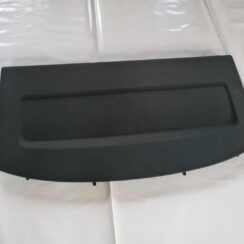 Bagāžnieka nodalījuma plaukts priekš AUDI A6 2008