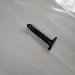 Pārsega atveršanas rokturis priekš VW GOLF IV 1999