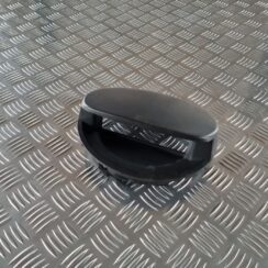 Displeja apdare (uz paneļa) priekš OPEL MERIVA 2004