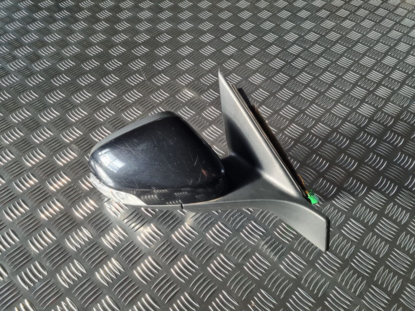 Ārējais spogulis, pa labi priekš VOLVO S80 2007 Black 3 Ārējais spogulis, pa labi priekš VOLVO S80 2007 Black