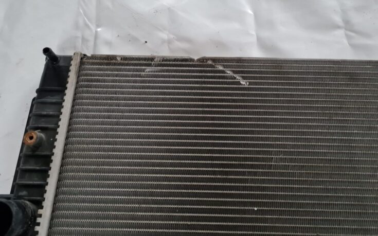 Dzesēšanas radiators priekš TOYOTA AVENSIS 2010 3