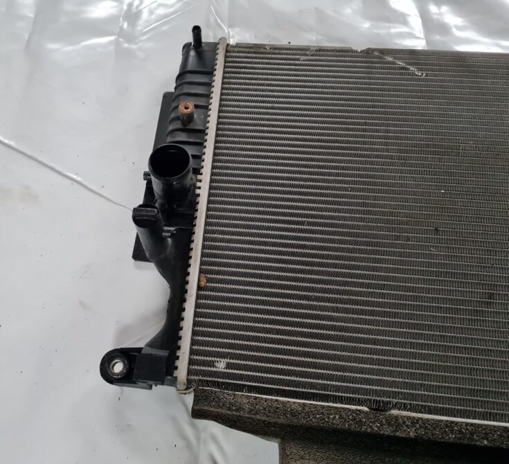 Dzesēšanas radiators priekš TOYOTA AVENSIS 2010 9