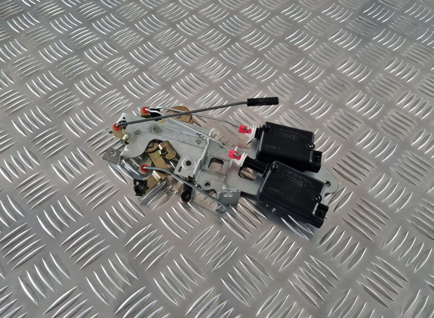 Bīdāmo durvju mehānisms priekš CITROEN C8 2005 1 Bīdāmo durvju mehānisms priekš CITROEN C8 2005