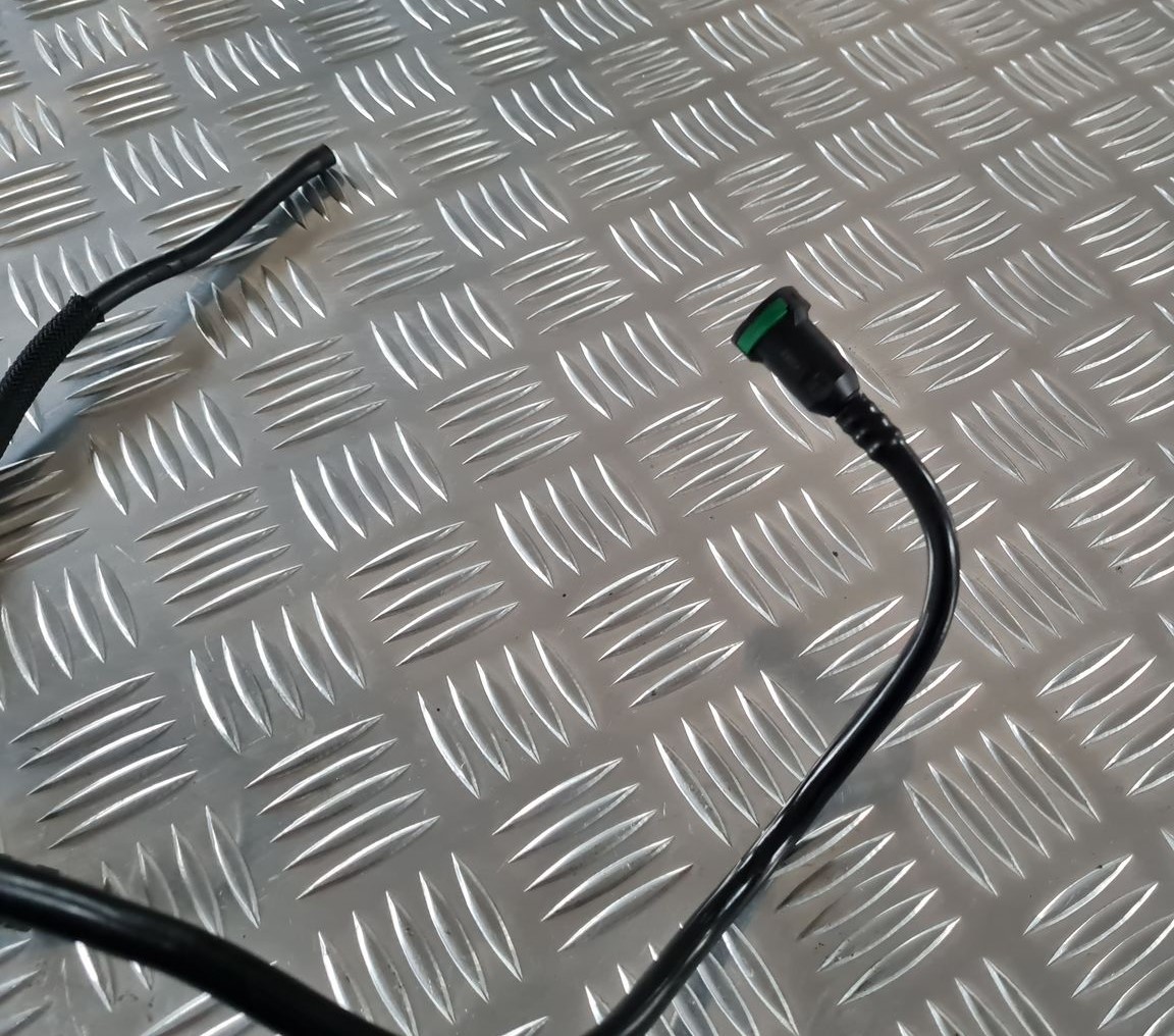 Degvielas caurule priekš CITROEN C8 2005 4 Degvielas caurule priekš CITROEN C8 2005