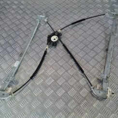 Stikla pacelšanas mehānisms priekšējais labais priekš CITROEN C8 2005