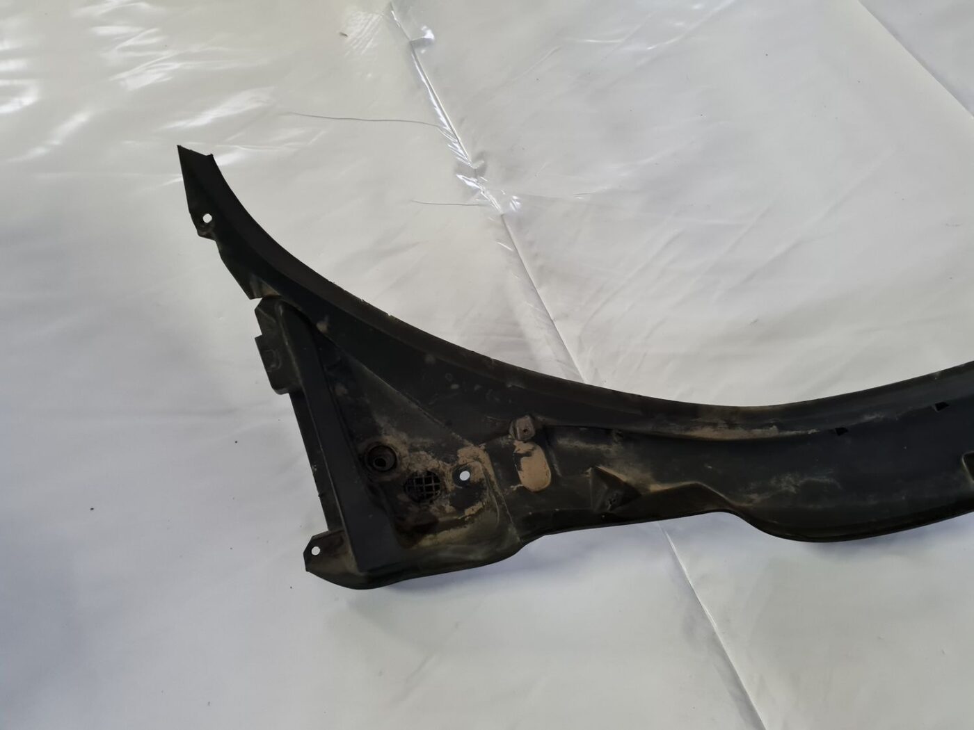 Vējstikla uzlikas (deflektora) režģis priekš CITROEN C8 2005 2 Vējstikla uzlikas (deflektora) režģis priekš CITROEN C8 2005