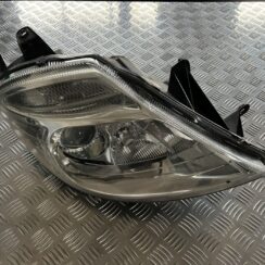 Priekšējais labais lukturis priekš CITROEN C8 2005