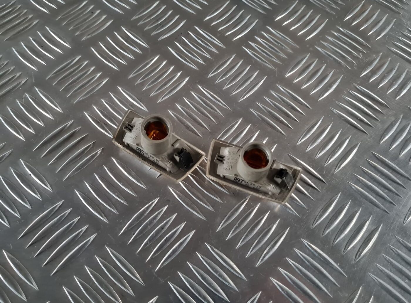 Pagrieziena signala lukturis priekš OPEL INSIGNIA 2016 3 Pagrieziena signala lukturis priekš OPEL INSIGNIA 2016