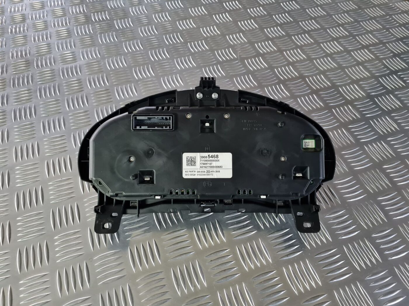 Spidometrs priekš OPEL INSIGNIA 2016 4 Spidometrs priekš OPEL INSIGNIA 2016