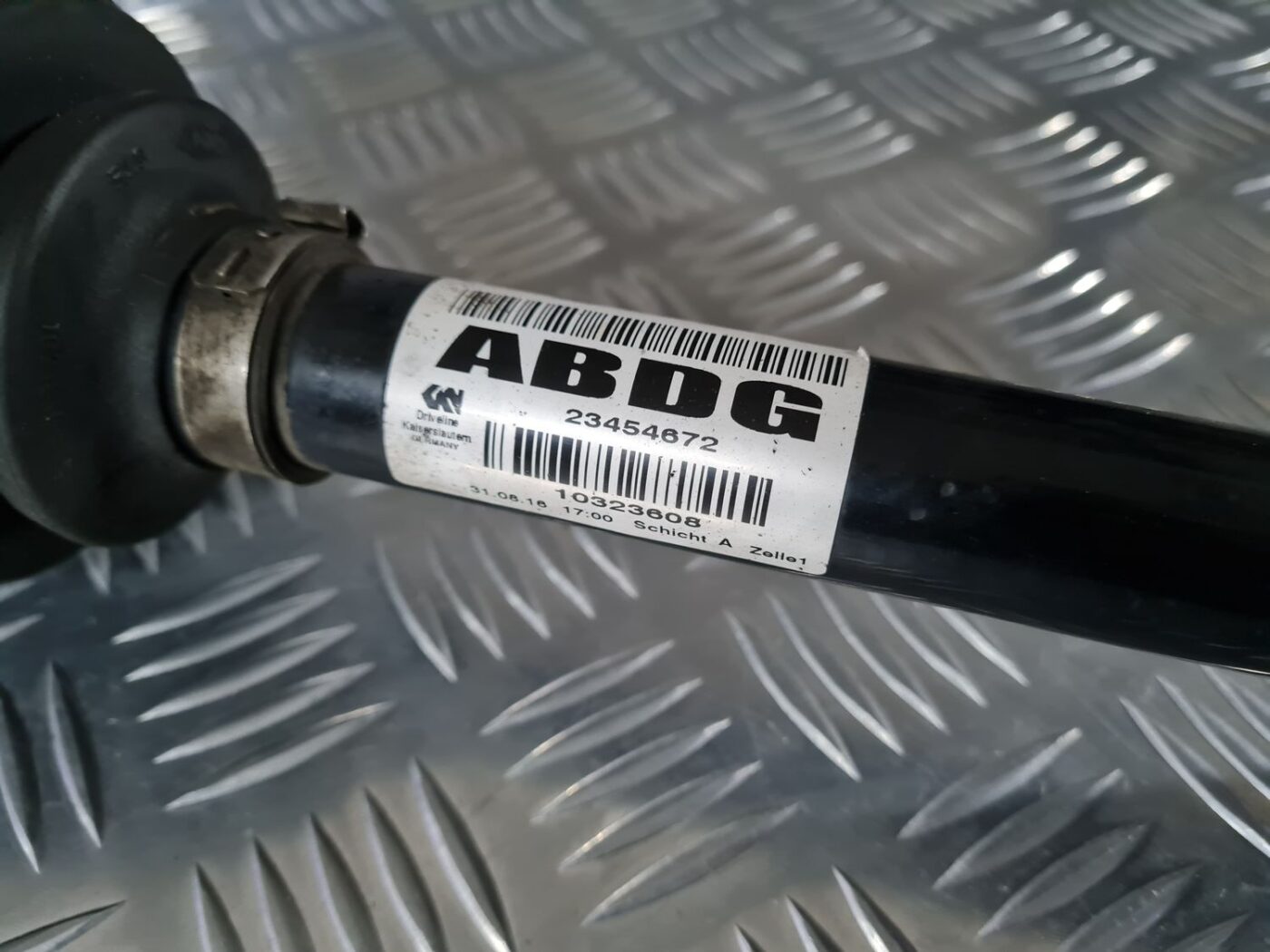 Pusass priekšēja labā priekš OPEL INSIGNIA 2016 4 Pusass priekšēja labā priekš OPEL INSIGNIA 2016