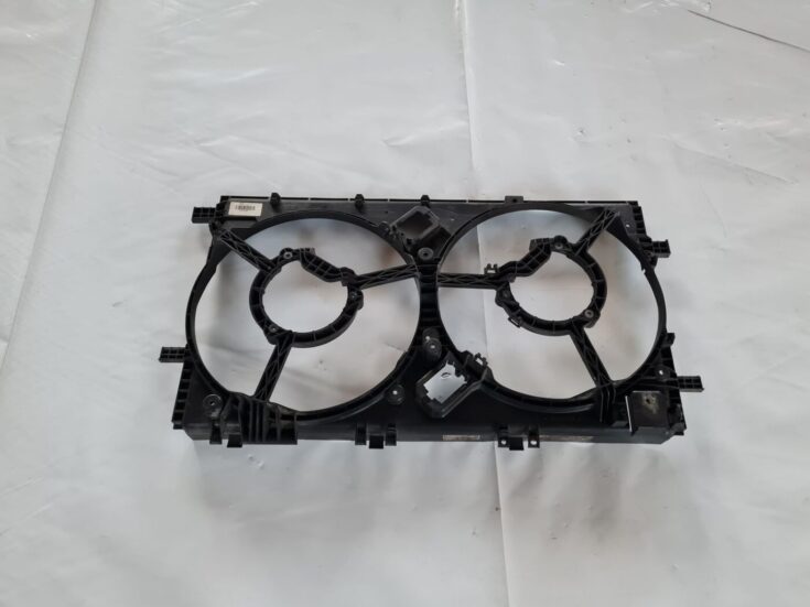 Dzesēšanas radiatora ventilatora korpuss priekš OPEL INSIGNIA 2016