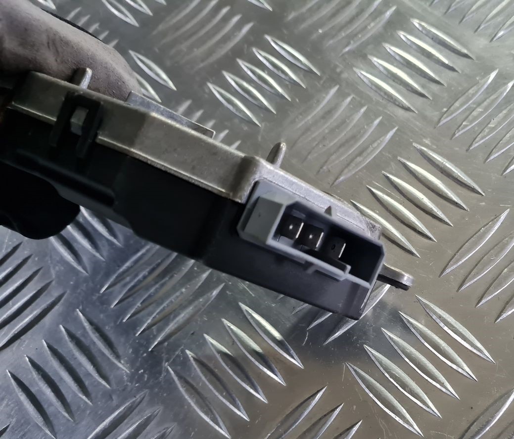 Salona ventilatora rezistors priekš OPEL VECTRA C 2008 3 Salona ventilatora rezistors priekš OPEL VECTRA C 2008