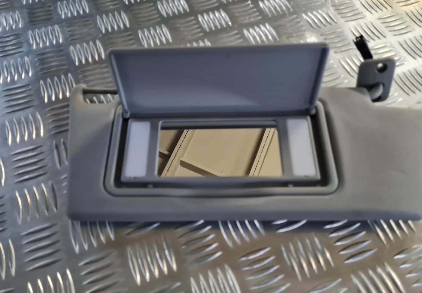 Saules aizsargs priekš OPEL VECTRA C 2008 2 Saules aizsargs priekš OPEL VECTRA C 2008