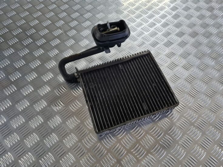Gaisa kondicionēšanas radiators salonā priekš OPEL VECTRA C 2008