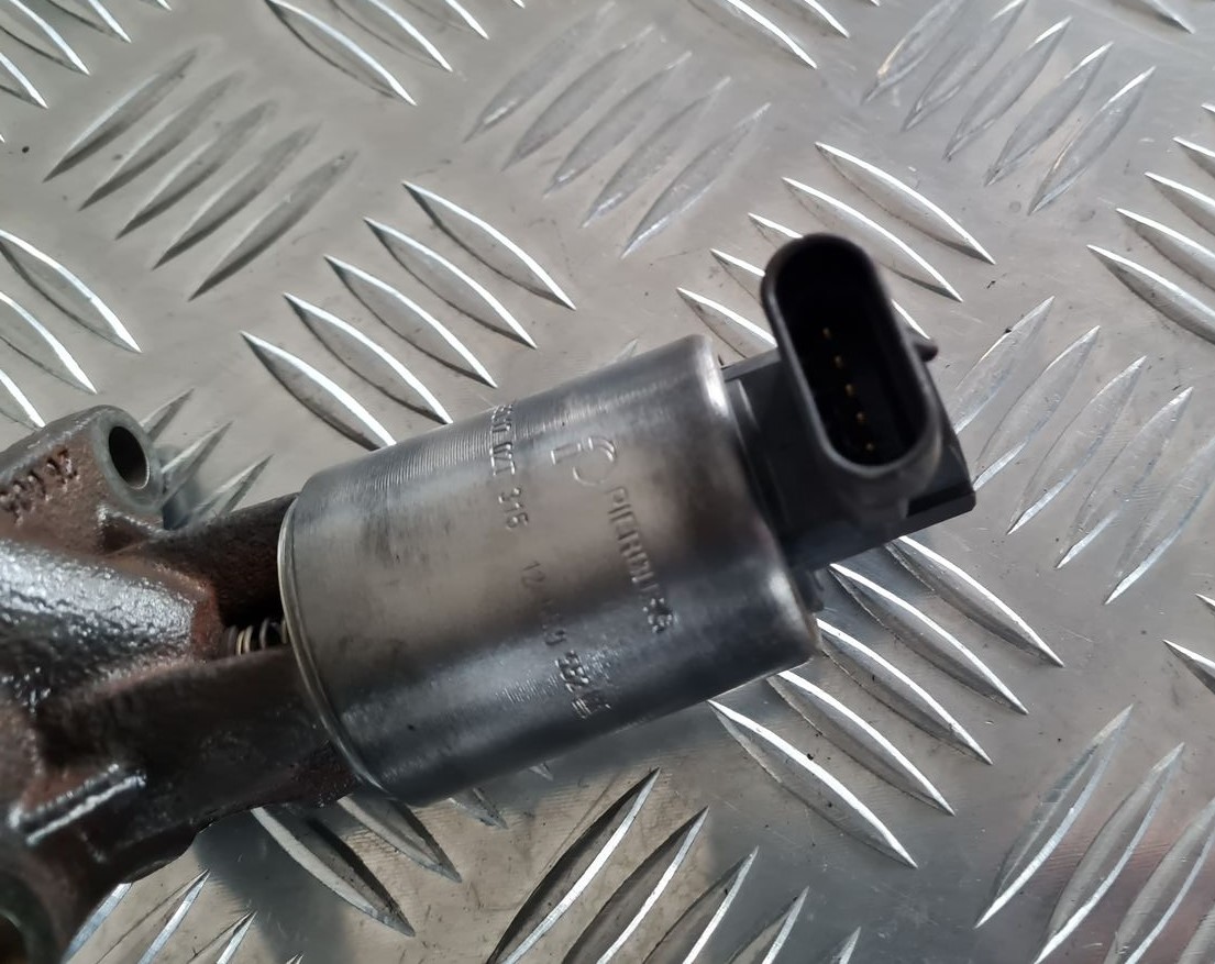 EGR vārsts priekš OPEL VECTRA C 2002 4 EGR vārsts priekš OPEL VECTRA C 2002
