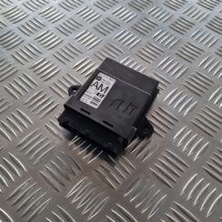 Priekšējo labo durvju vadības bloks priekš OPEL VECTRA C 2002