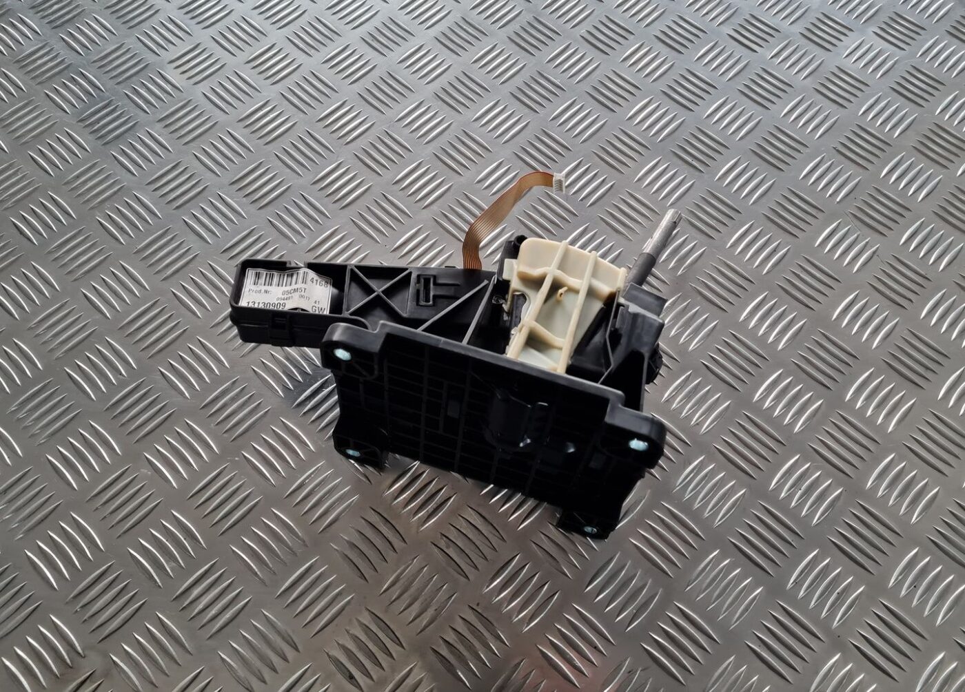 Ātrumu pārslēgšanas slēdzis priekš OPEL VECTRA C 2002 5 Ātrumu pārslēgšanas slēdzis priekš OPEL VECTRA C 2002