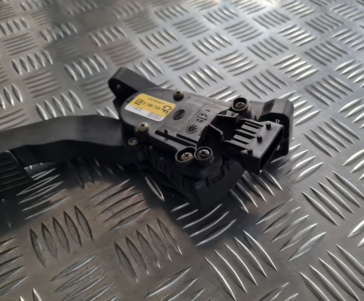 Gāzes pedālis priekš OPEL VECTRA C 2002 4 Gāzes pedālis priekš OPEL VECTRA C 2002