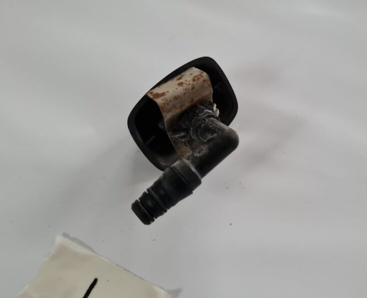 Lukturu mazgātāja sprausla priekš OPEL VECTRA C 2002