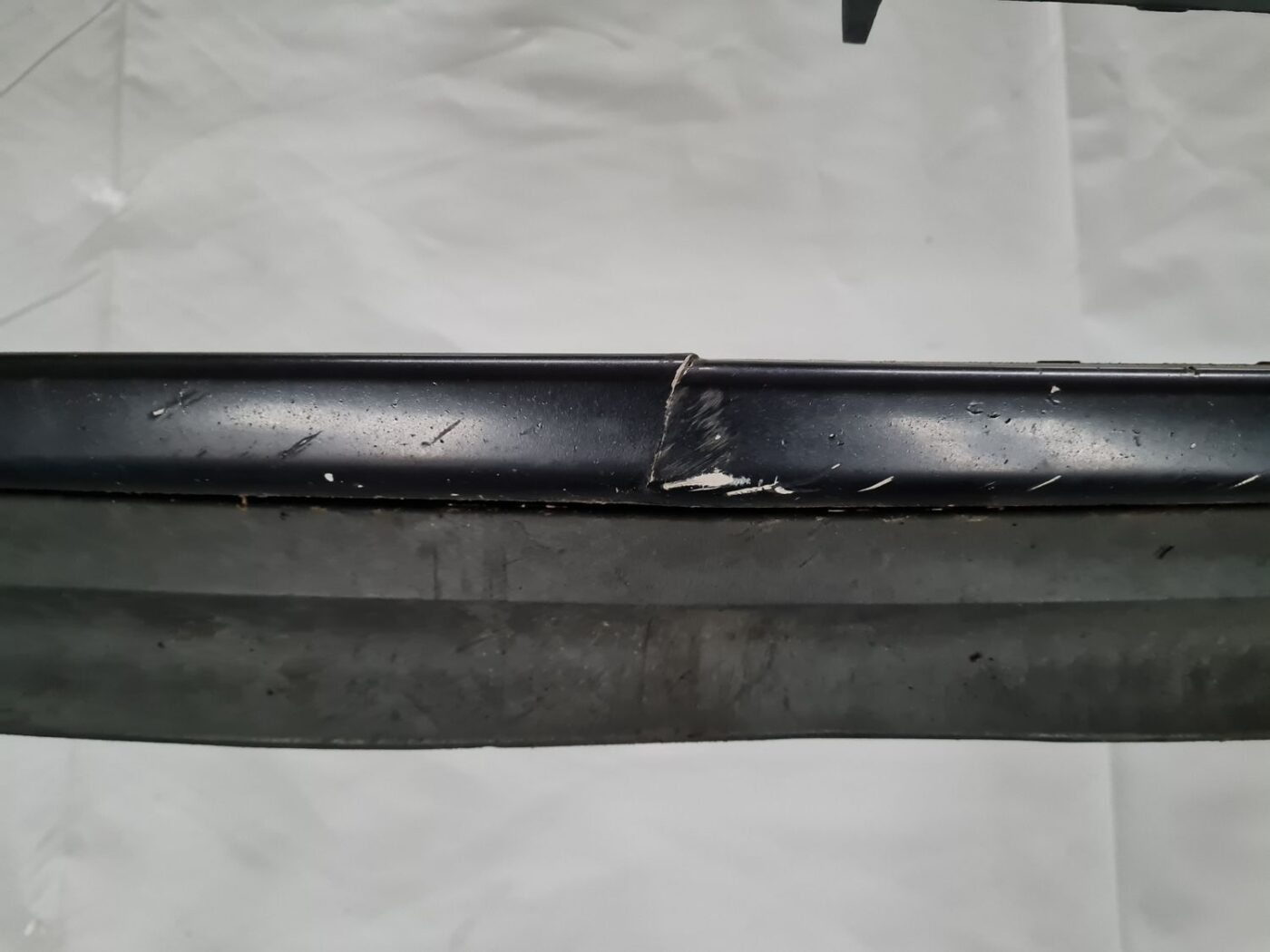 Priekšējais buferis priekš OPEL VECTRA C 2002 13 Priekšējais buferis priekš OPEL VECTRA C 2002