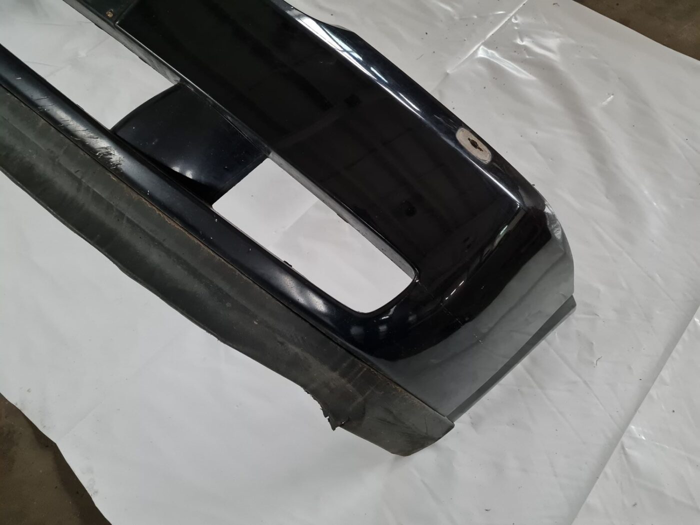 Priekšējais buferis priekš OPEL VECTRA C 2002 11 Priekšējais buferis priekš OPEL VECTRA C 2002